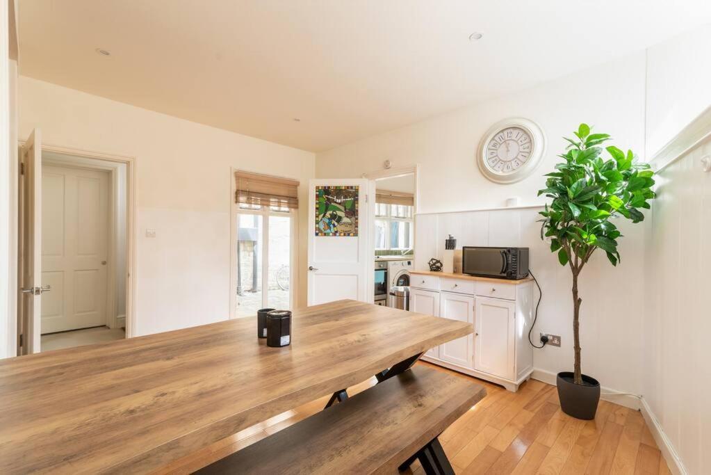Look No Further The Stable Block In Beautiful Beaufort House 2 Bedrooms Bath Buitenkant foto