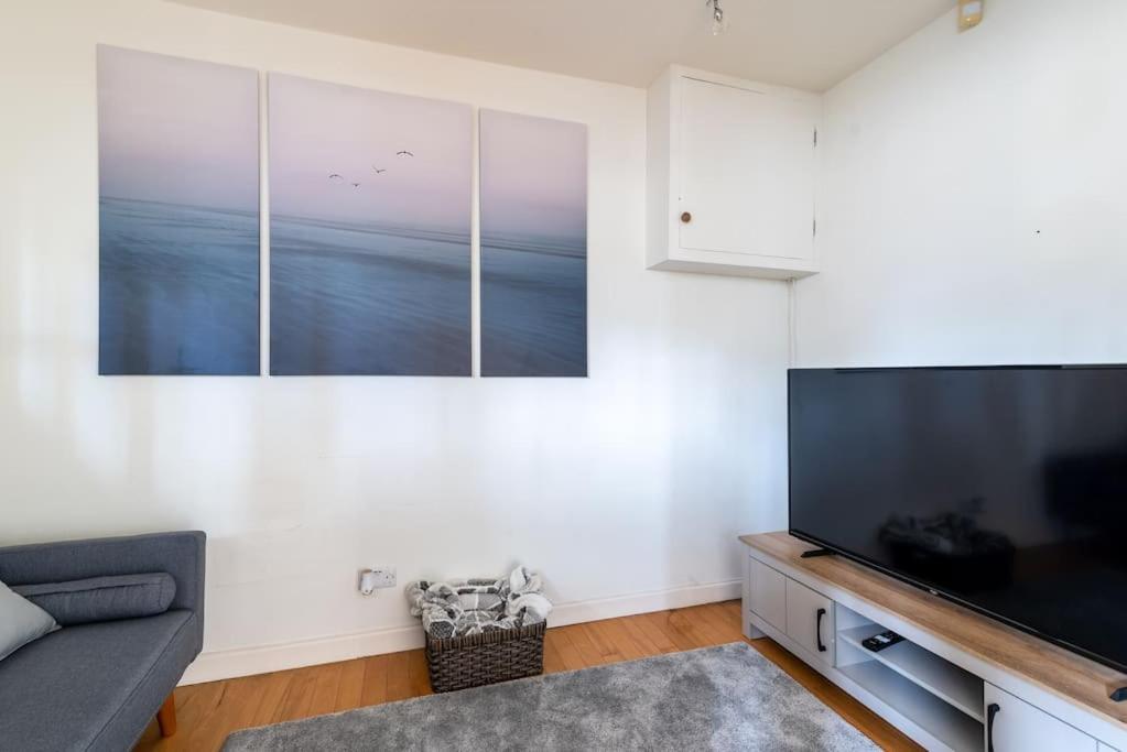 Look No Further The Stable Block In Beautiful Beaufort House 2 Bedrooms Bath Buitenkant foto